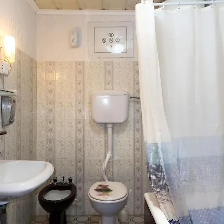 Delfar - Lsj100 By Interhome *