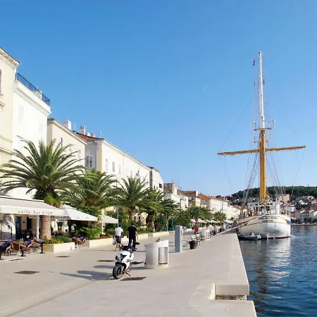 Delfar By Interhome *