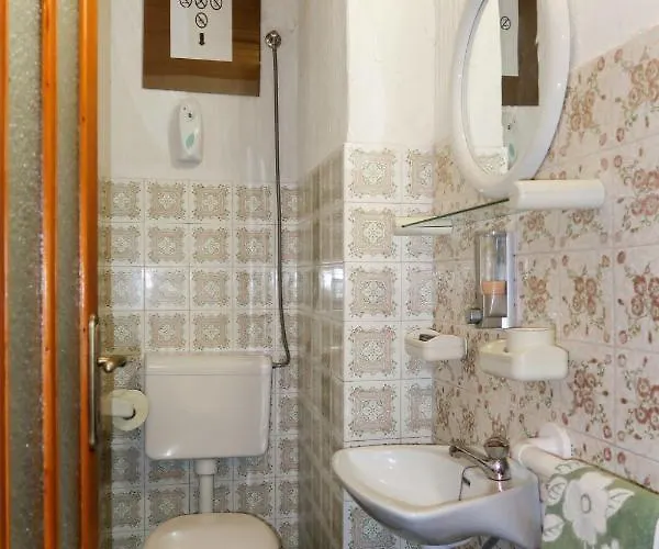 Delfar By Interhome Vikendica *