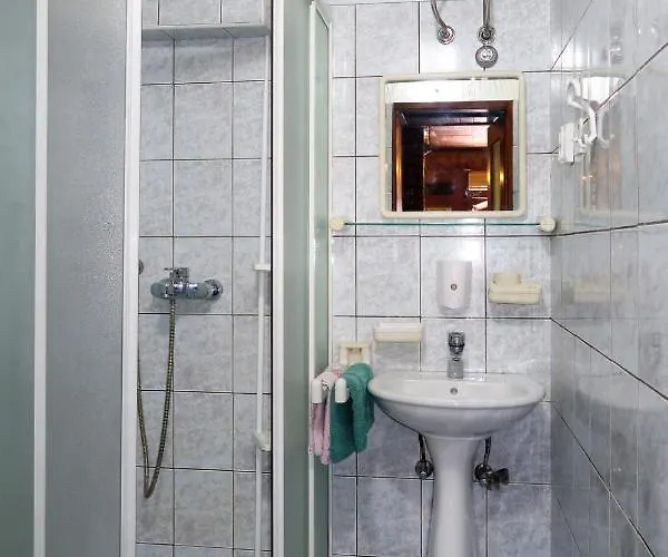 Delfar By Interhome Vikendica *