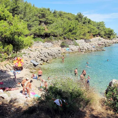 Delfar By Interhome Case de vacanță